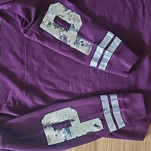 Pink Victoria's Secret Long Sleeve Dark Red Sequin Top Women's Size X-Small - Picture 10 of 12